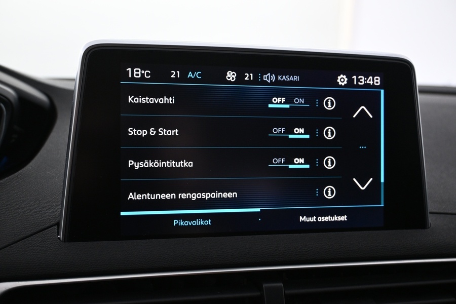 Peugeot 5008 vaihtoauto