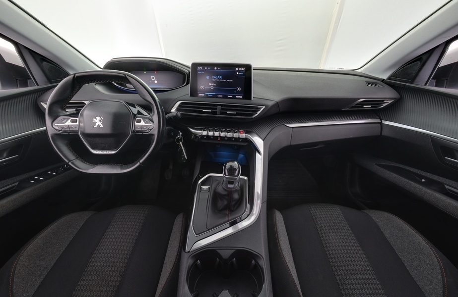 Peugeot 5008 vaihtoauto