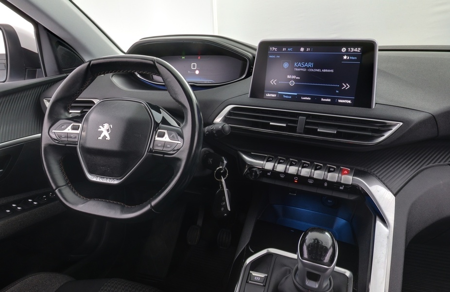 Peugeot 5008 vaihtoauto