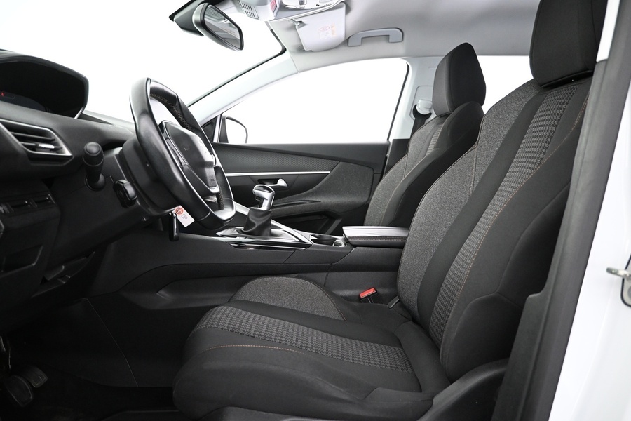 Peugeot 5008 vaihtoauto