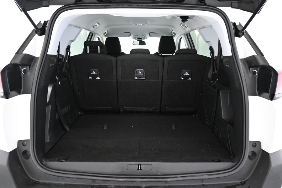 Peugeot 5008 vaihtoauto