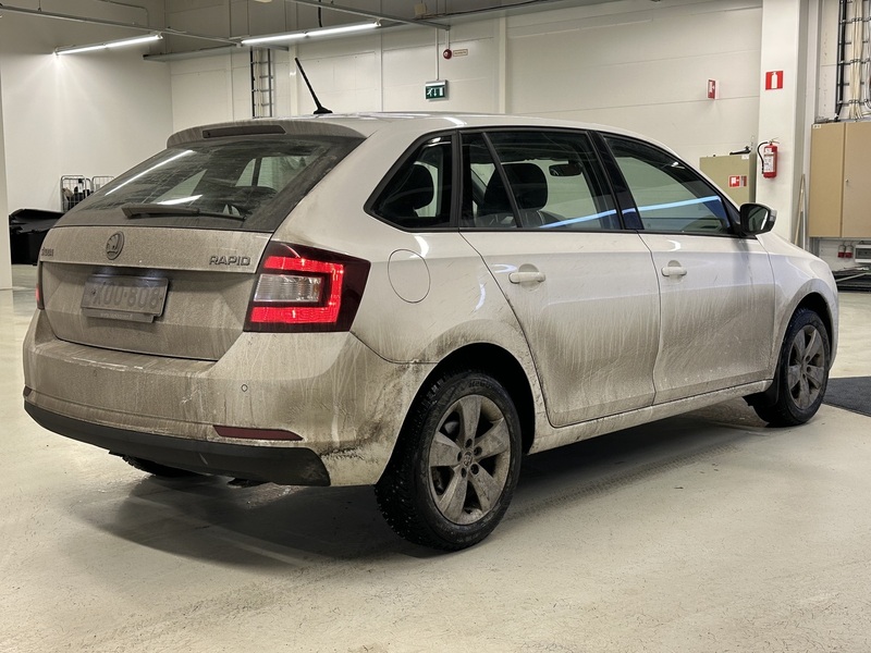 Skoda Rapid vaihtoauto