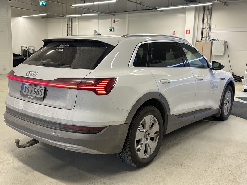 Audi e-tron vaihtoauto