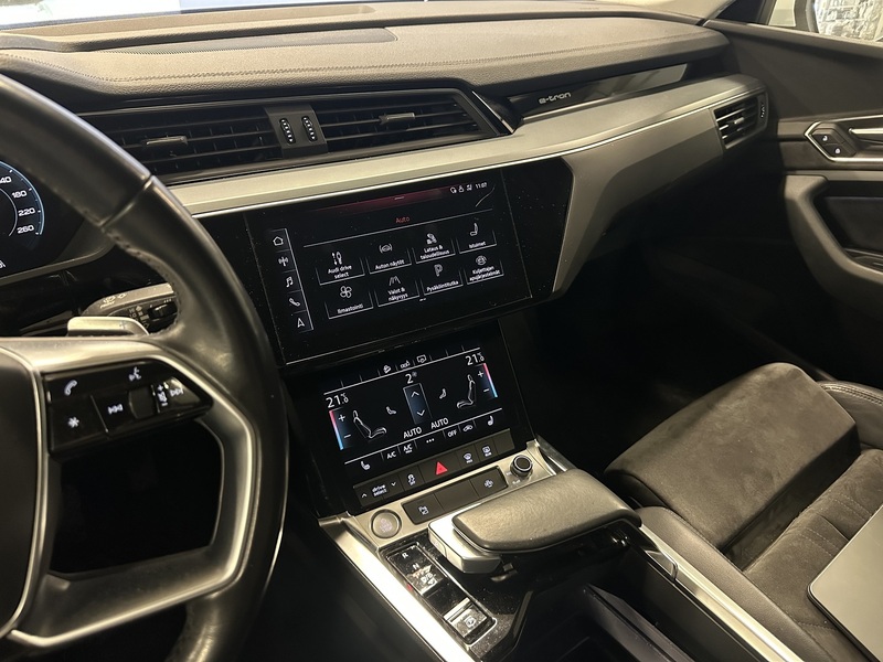 Audi e-tron vaihtoauto