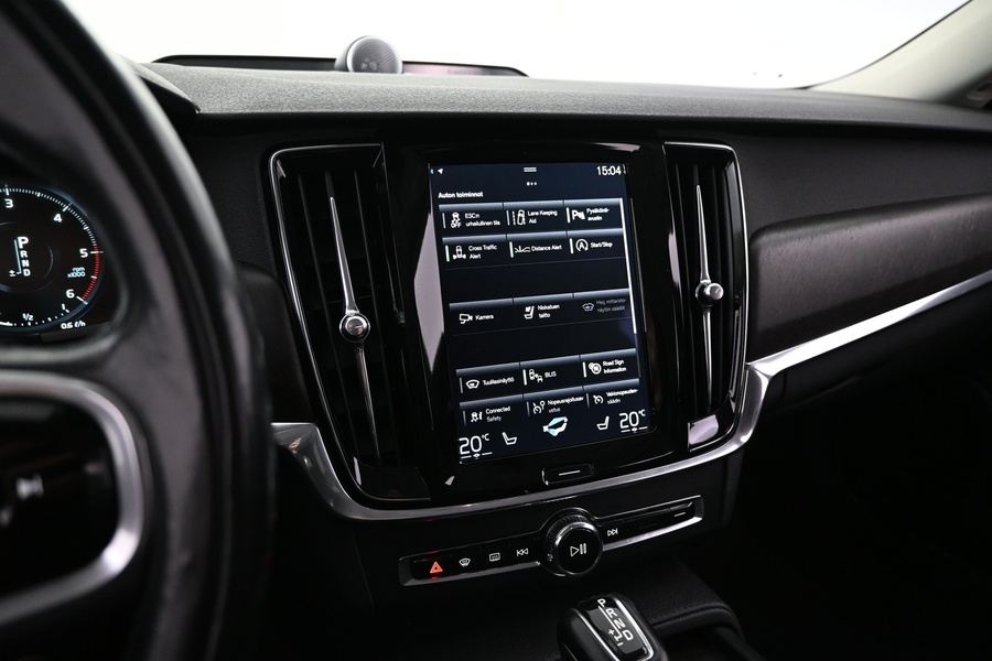 Volvo V90 Cross Country vaihtoauto