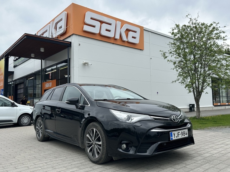 Toyota Avensis vaihtoauto