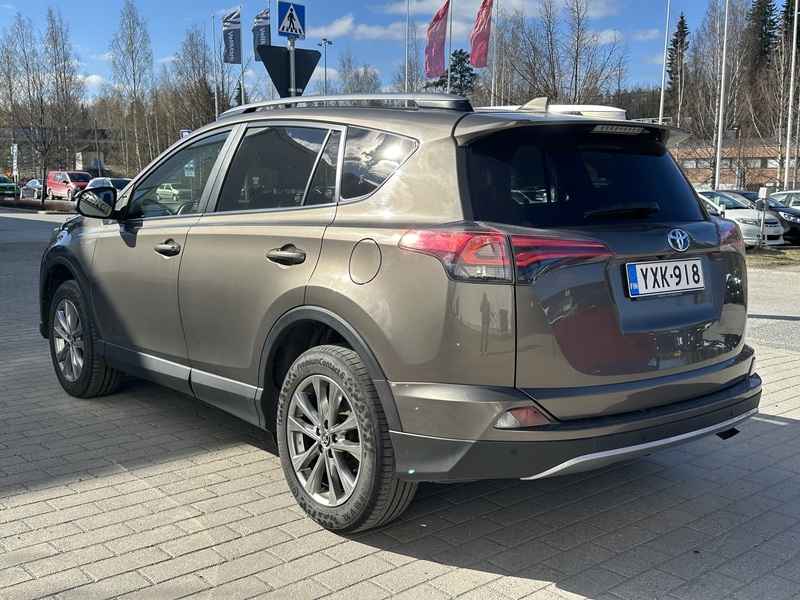 Toyota RAV4 vaihtoauto