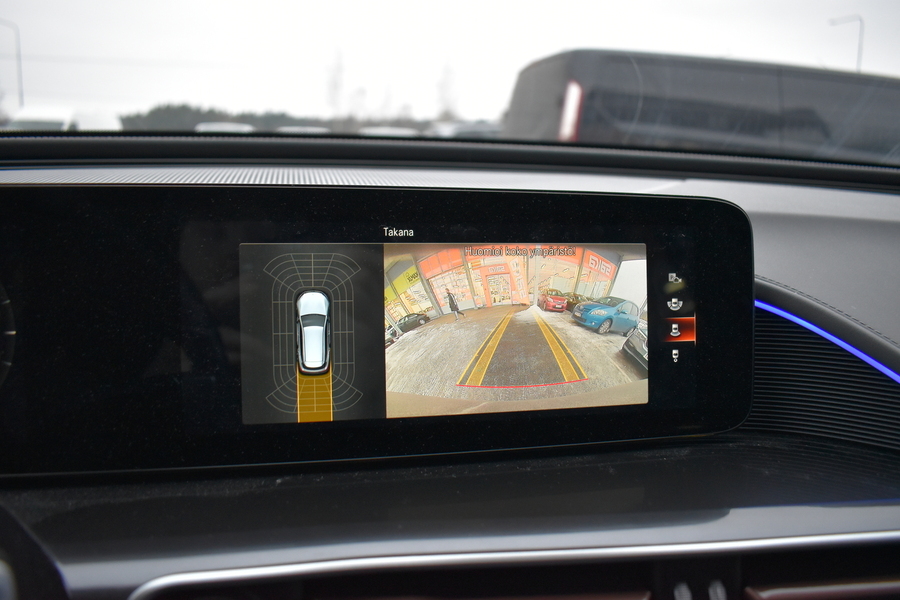 Mercedes-Benz EQC vaihtoauto