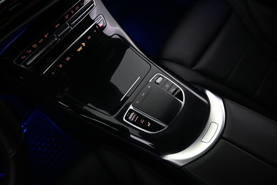 Mercedes-Benz EQC vaihtoauto