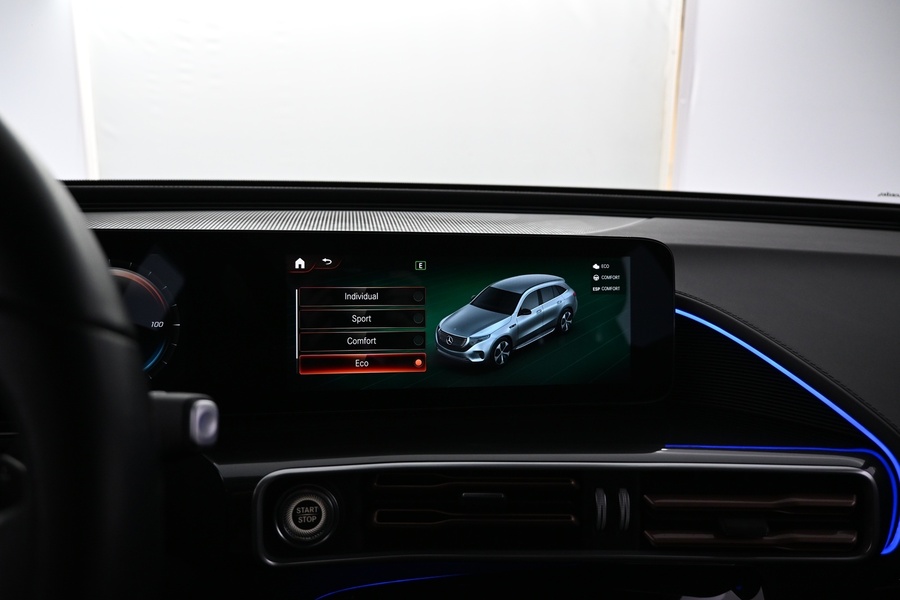 Mercedes-Benz EQC vaihtoauto