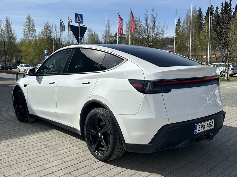 Tesla Model Y vaihtoauto
