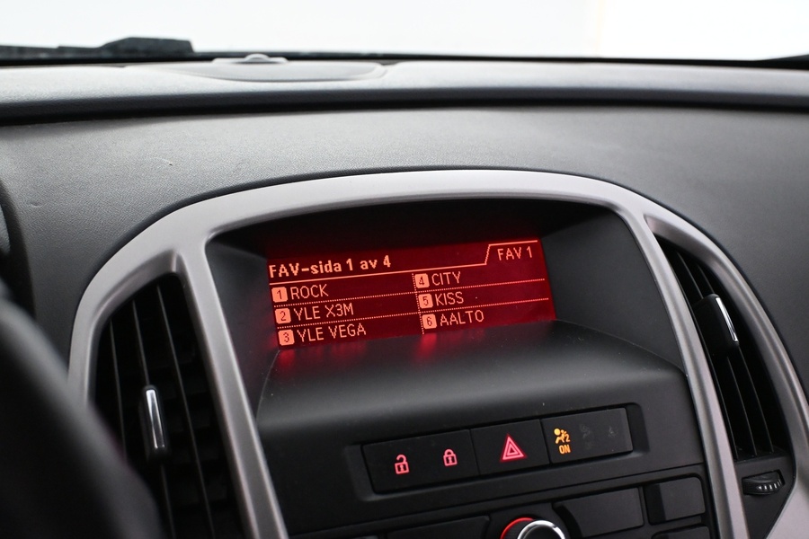 Opel Astra vaihtoauto