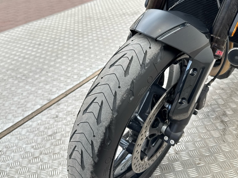 Triumph TR vaihtoauto