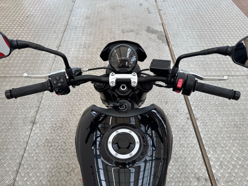 Triumph TR vaihtoauto