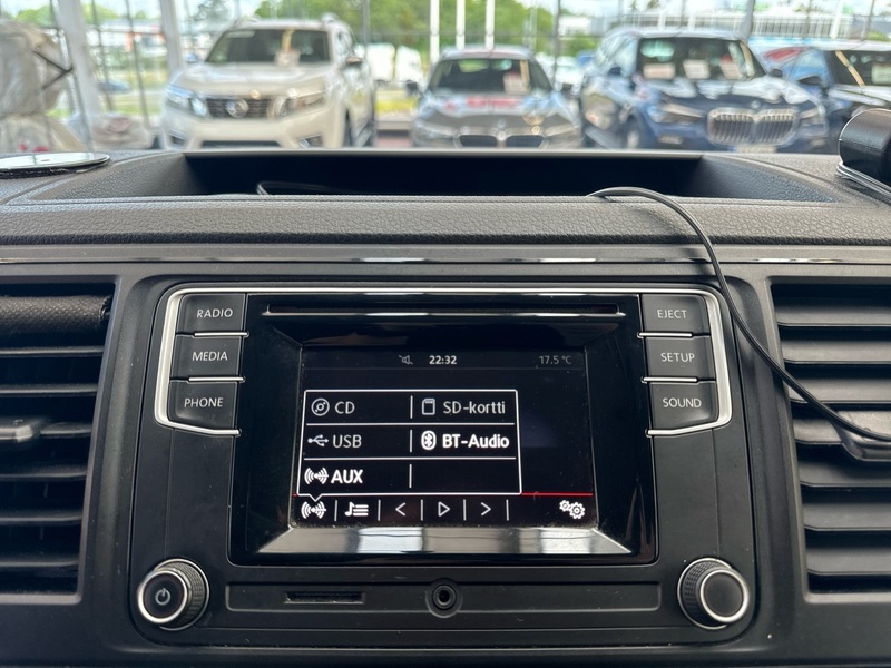Volkswagen Transporter vaihtoauto