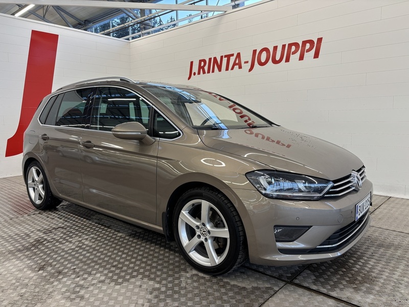 Volkswagen Golf Sportsvan vaihtoauto