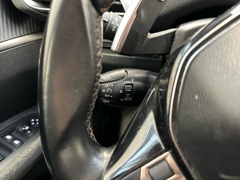 Peugeot 5008 vaihtoauto