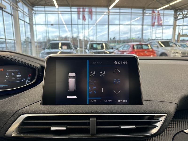 Peugeot 5008 vaihtoauto