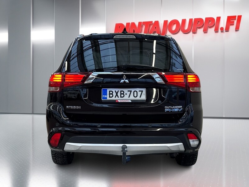 Mitsubishi Outlander PHEV vaihtoauto