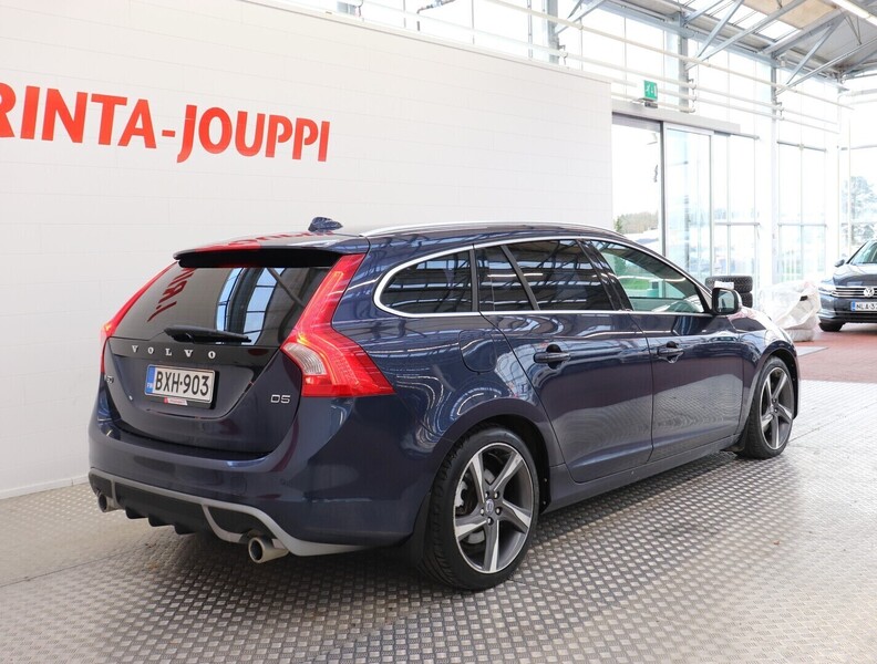Volvo V60 vaihtoauto