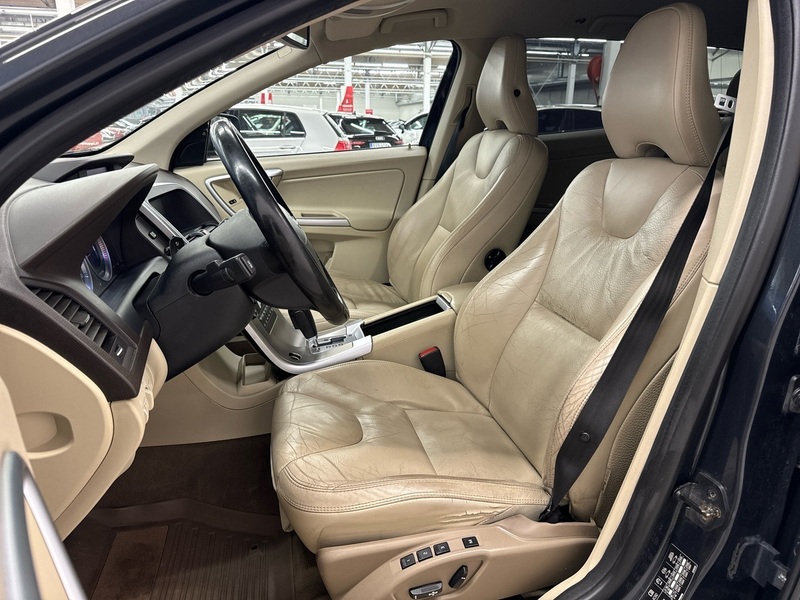 Volvo XC60 vaihtoauto