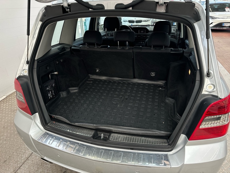 Mercedes-Benz GLK vaihtoauto