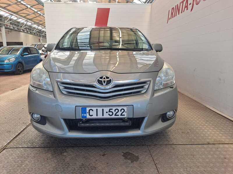 Toyota Verso vaihtoauto