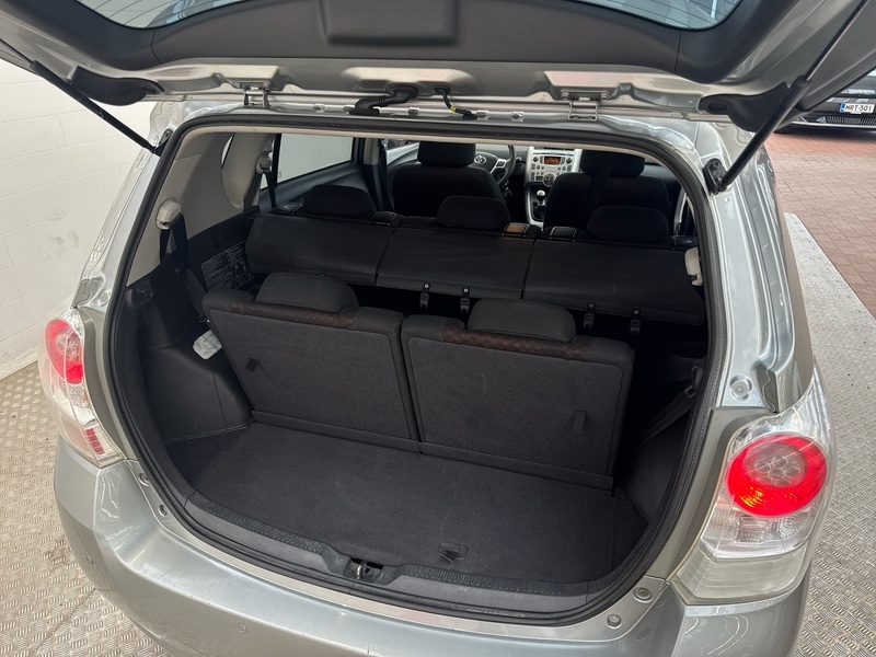 Toyota Verso vaihtoauto