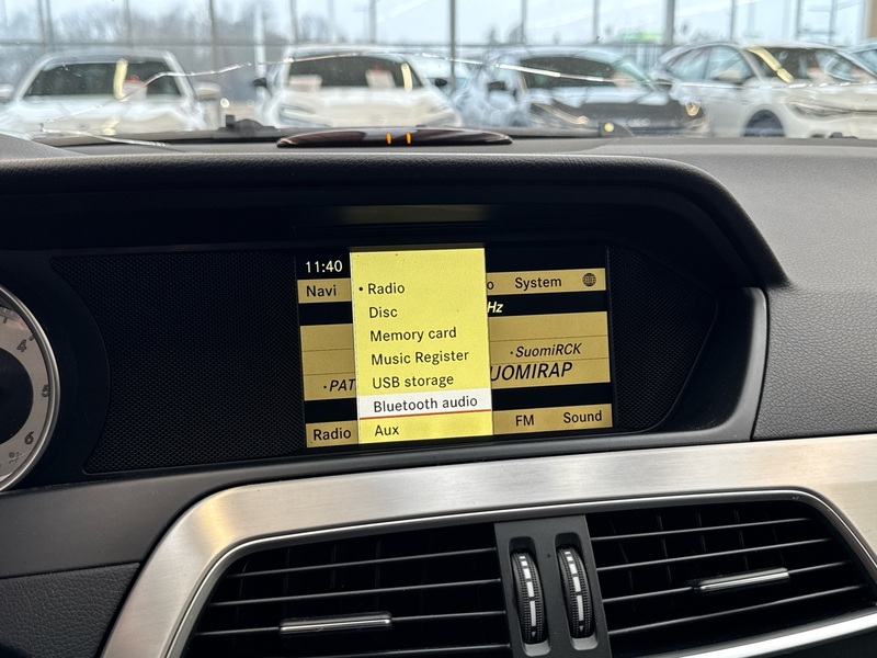 Mercedes-Benz C vaihtoauto