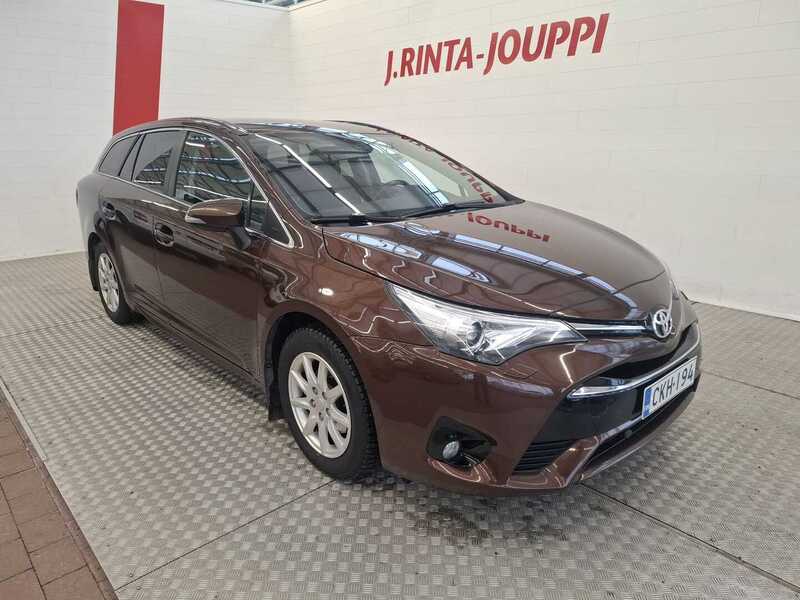 Toyota Avensis vaihtoauto