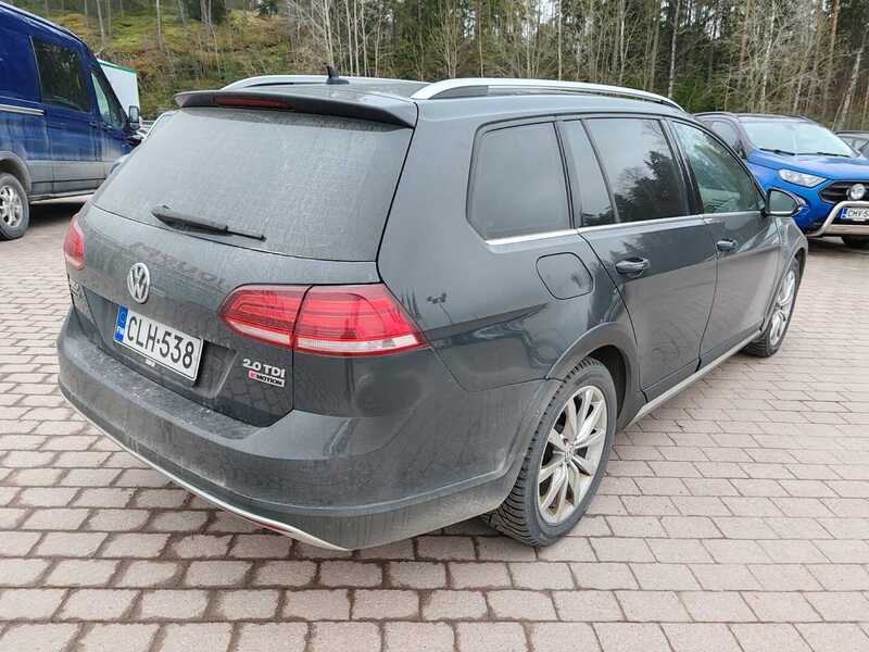 Volkswagen Golf vaihtoauto