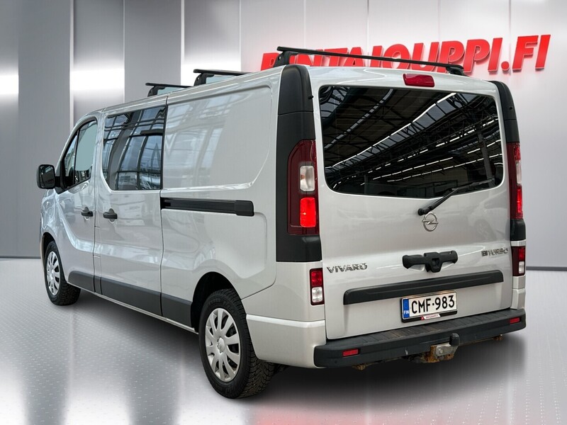 Opel Vivaro vaihtoauto