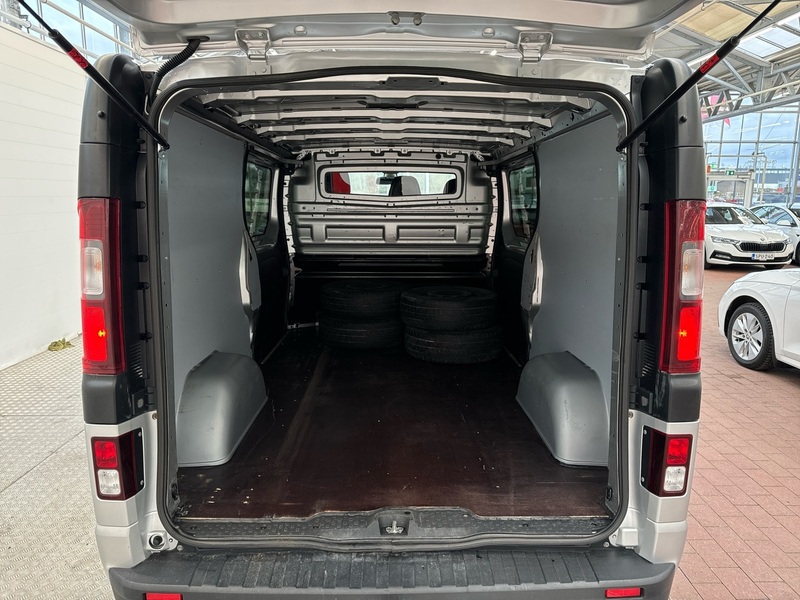 Opel Vivaro vaihtoauto