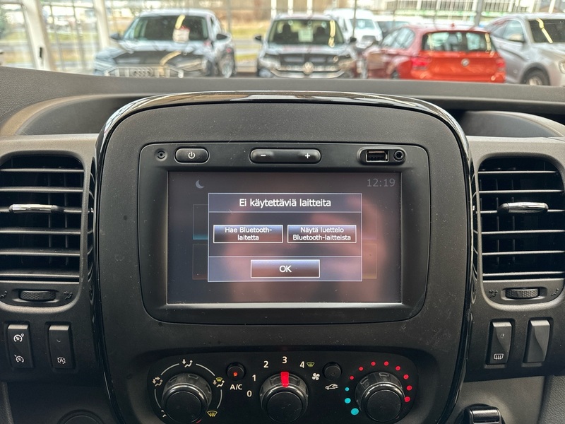 Opel Vivaro vaihtoauto