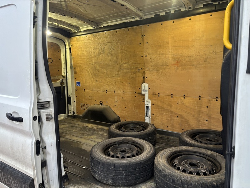 Ford Transit vaihtoauto