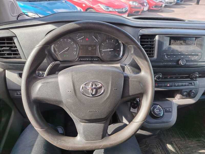 Toyota Proace vaihtoauto