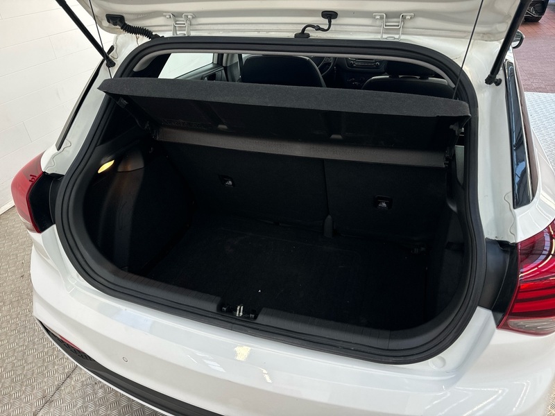 Hyundai i20 Hatchback vaihtoauto