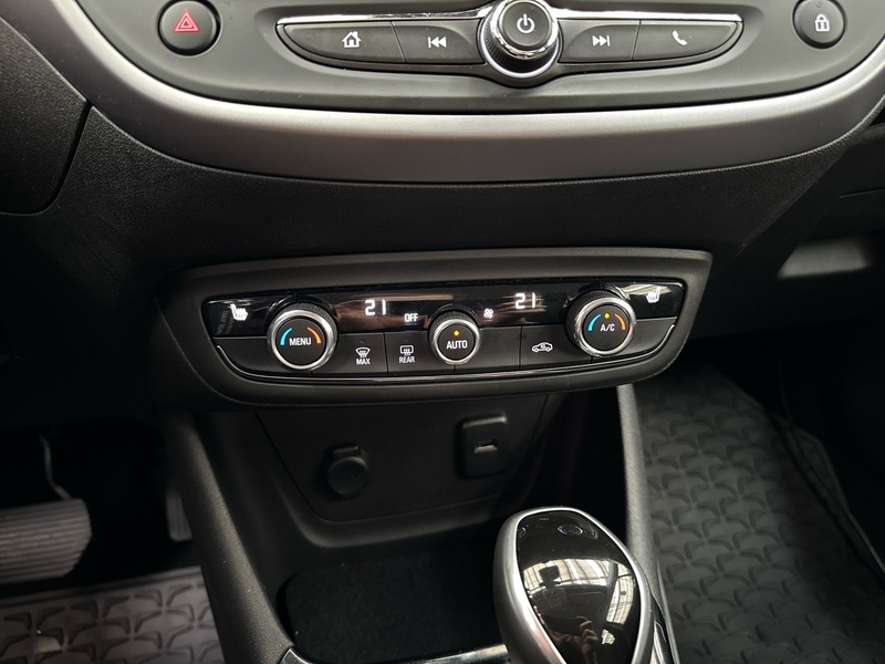 Opel Crossland X vaihtoauto