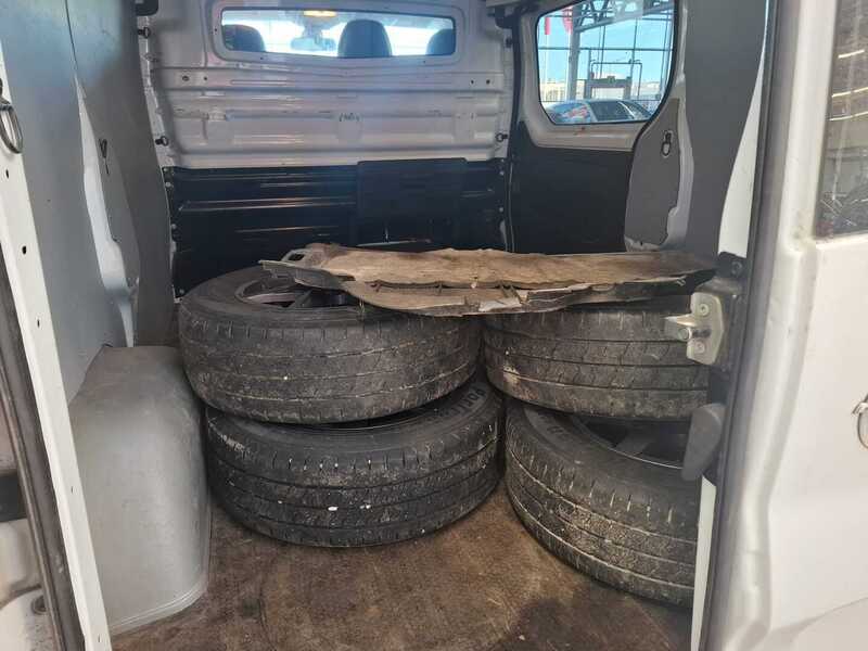 Opel Vivaro vaihtoauto