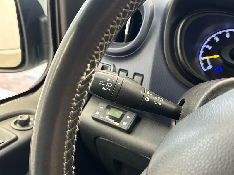 Opel Vivaro vaihtoauto