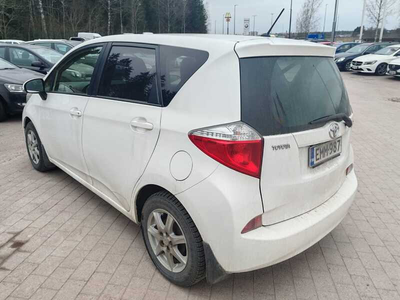 Toyota Verso-S vaihtoauto