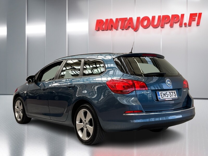 Opel Astra vaihtoauto