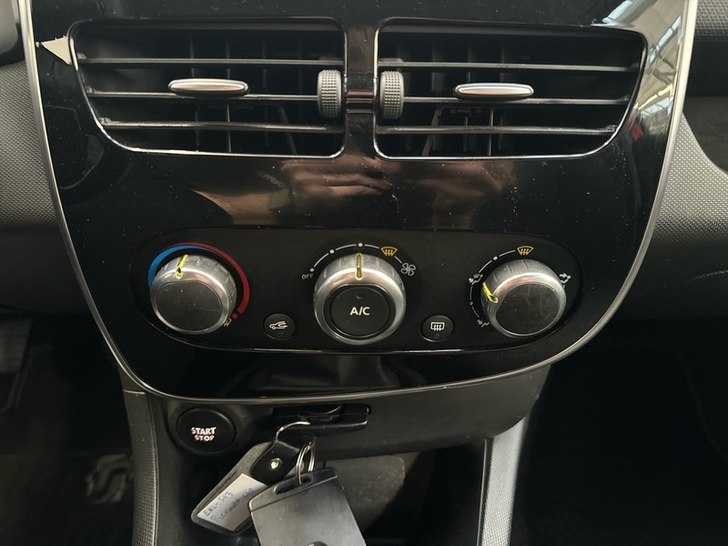 Renault Clio vaihtoauto