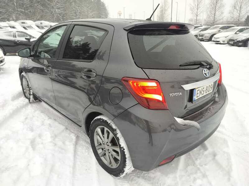 Toyota Yaris vaihtoauto