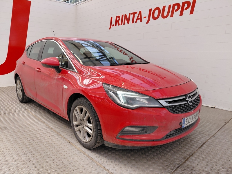 Opel Astra vaihtoauto