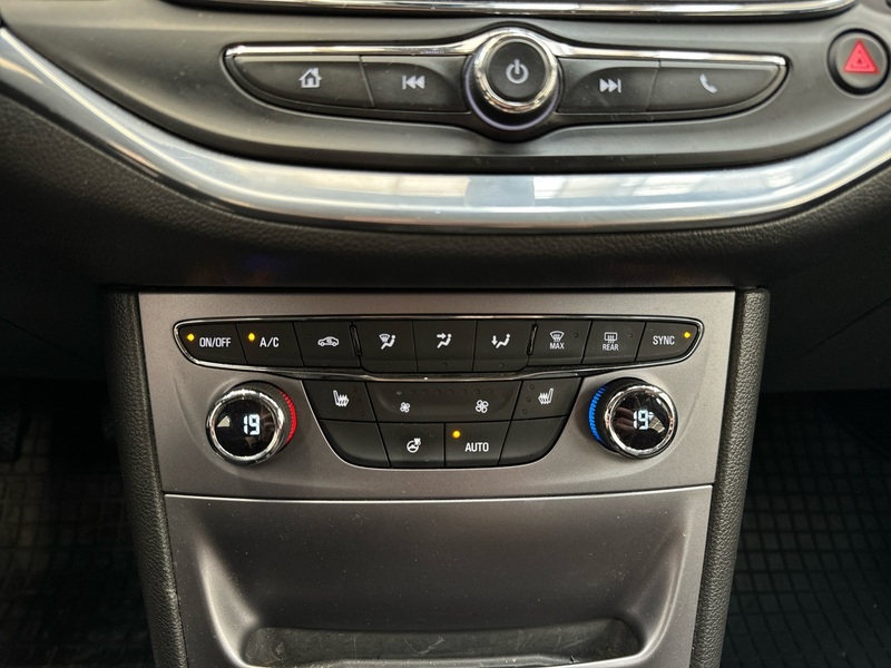 Opel Astra vaihtoauto