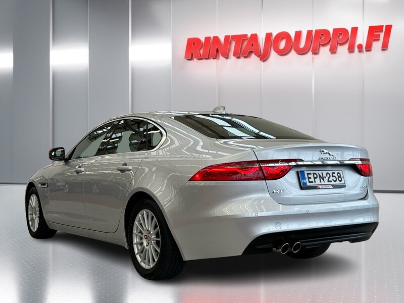 Jaguar XF vaihtoauto