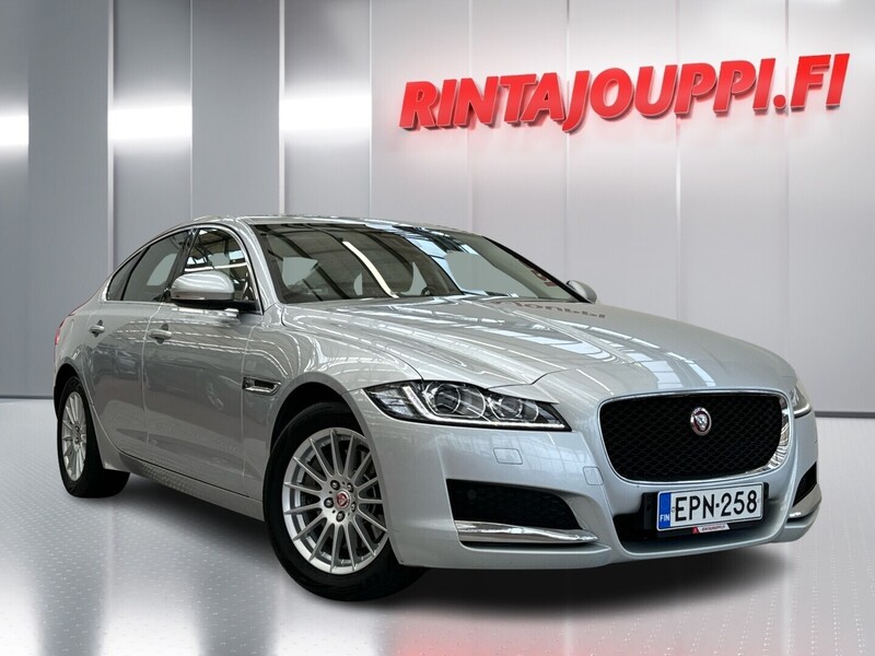 Jaguar XF vaihtoauto