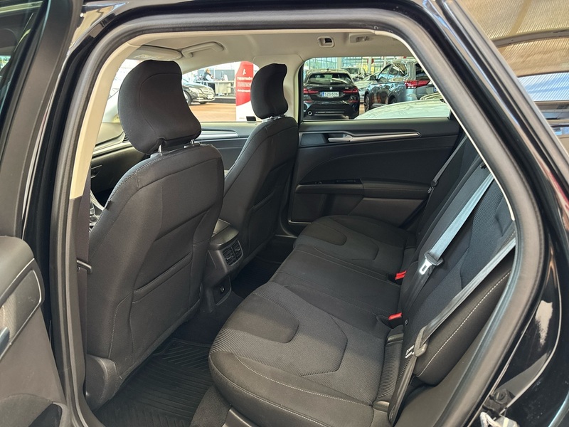 Ford Mondeo vaihtoauto