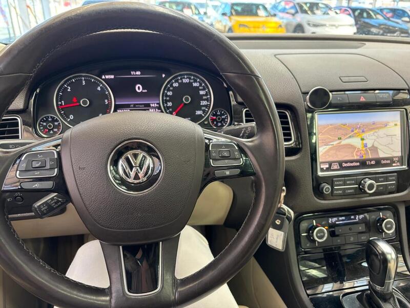 Volkswagen Touareg vaihtoauto